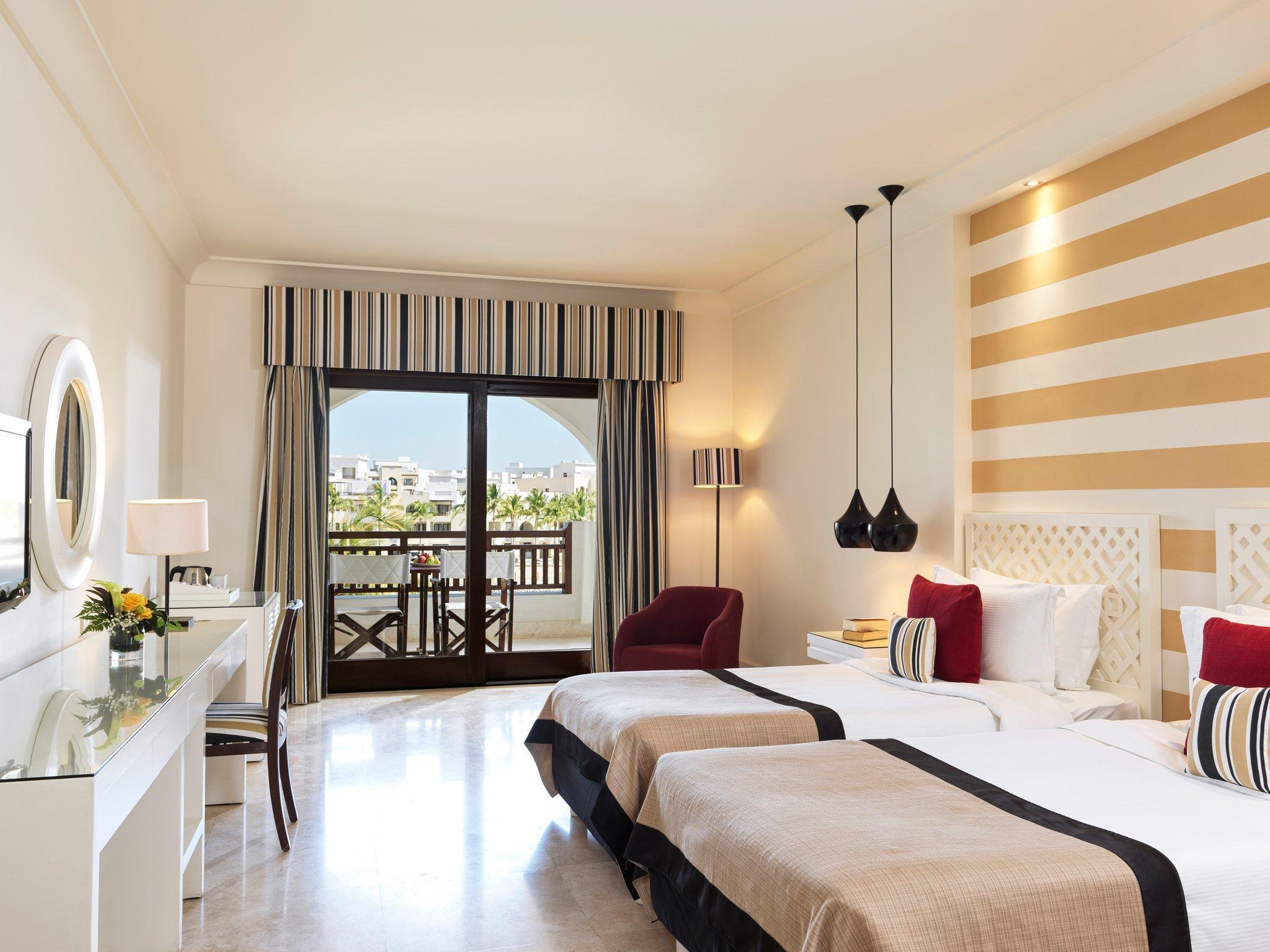Juweira Boutique Hotel Adult Only Salalah Exterior foto